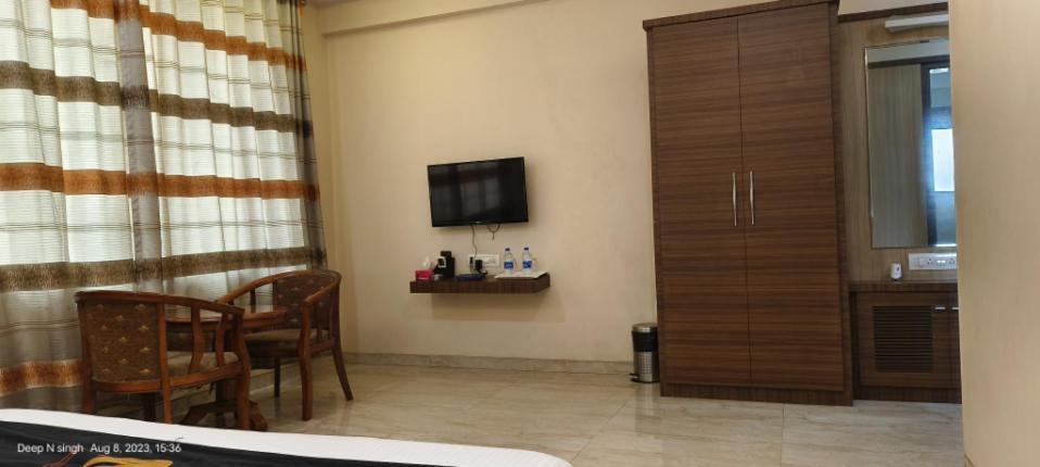 Hotel Kushala Executive Inn Thane Oda fotoğraf