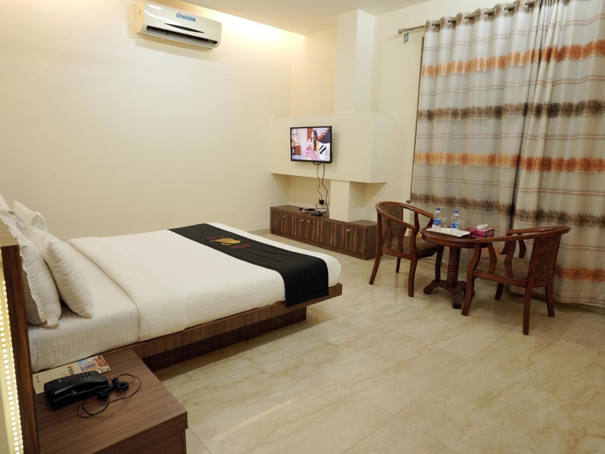 Hotel Kushala Executive Inn Thane Dış mekan fotoğraf